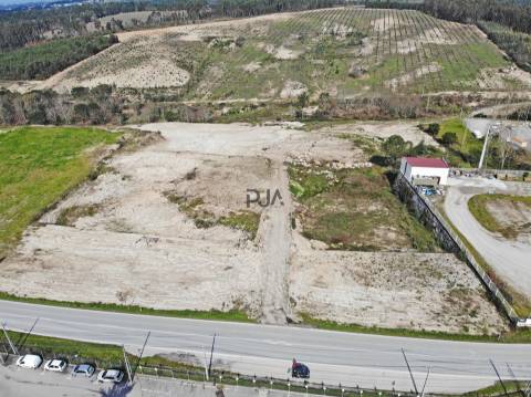 Terreno para vender em Nelas