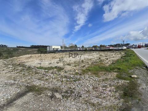 Terreno para vender em Nelas