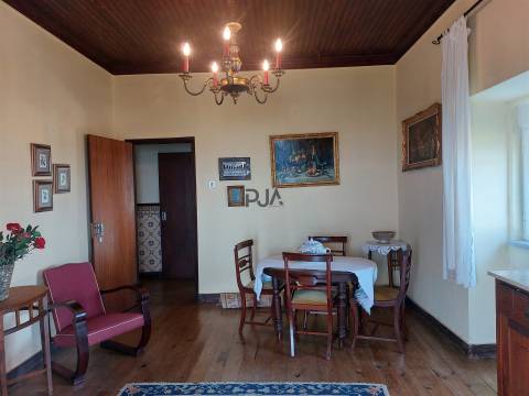 Moradia Isolada T4 em Infias, Fornos de Algodres