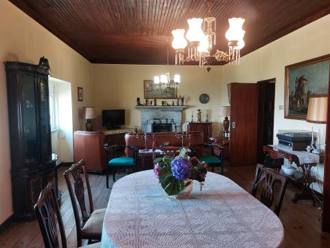 Moradia Isolada T4 em Infias, Fornos de Algodres