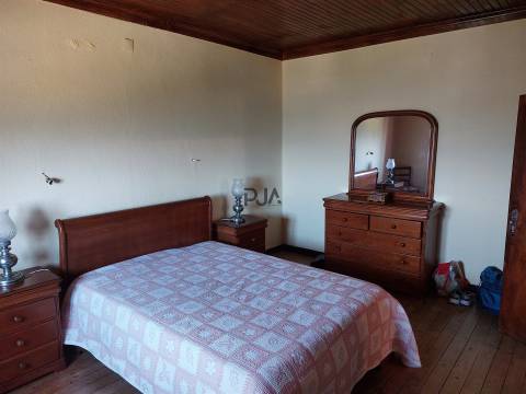 Moradia Isolada T4 em Infias, Fornos de Algodres