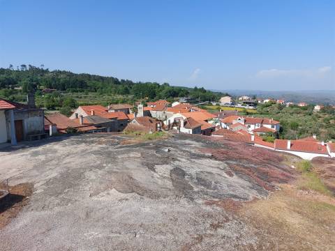 Moradia Isolada T4 em Infias, Fornos de Algodres