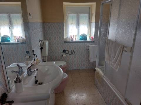 Moradia Isolada T4 em Infias, Fornos de Algodres