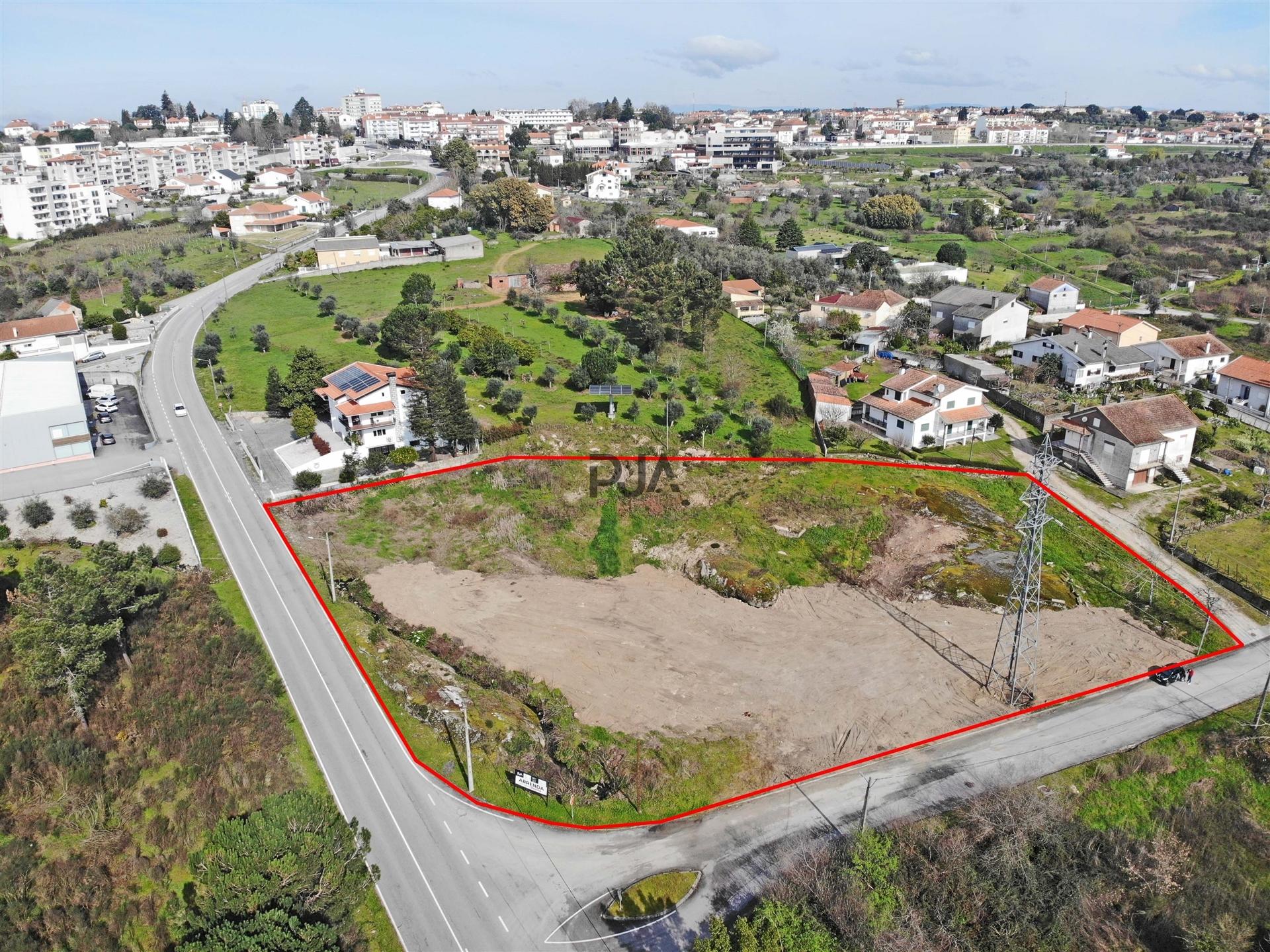 Terreno para arrendar em Nelas