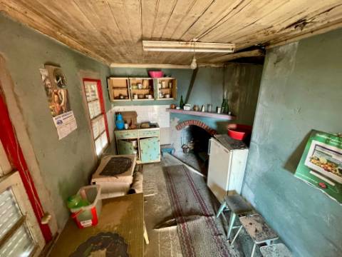 Moradia para Restaurar em Lobão da Beira, Tondela