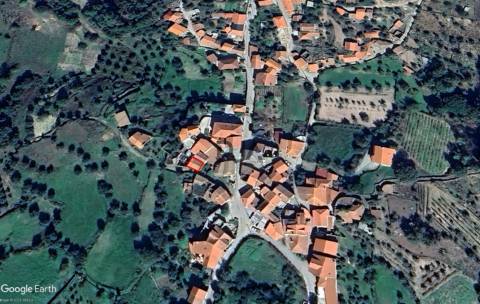 Moradia T4 em Vila Cova do Covelo, Penalva Do Castelo