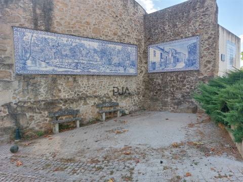 Moradia T4 em Vila Cova do Covelo, Penalva Do Castelo