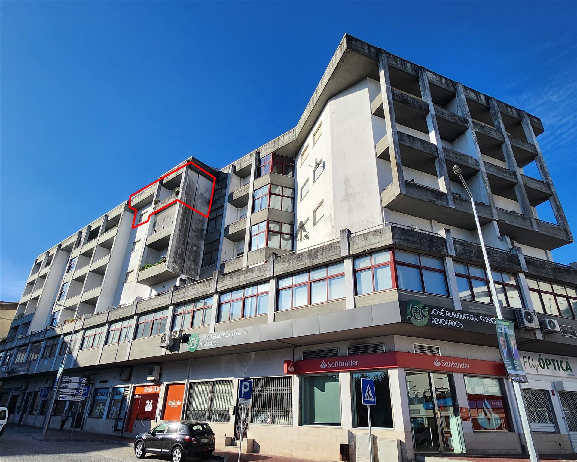 Apartamento T3 para arrendar no centro de Mangualde