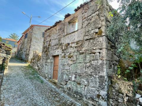 Moradia Devoluta em Penalva do Castelo