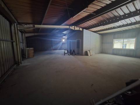 Escritórios em Fagilde, Mangualde