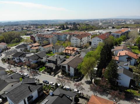 Apartamento T4 em Viso, Viseu