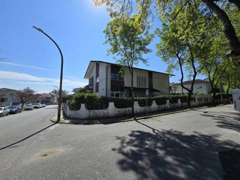 Apartamento T4 em Viso, Viseu