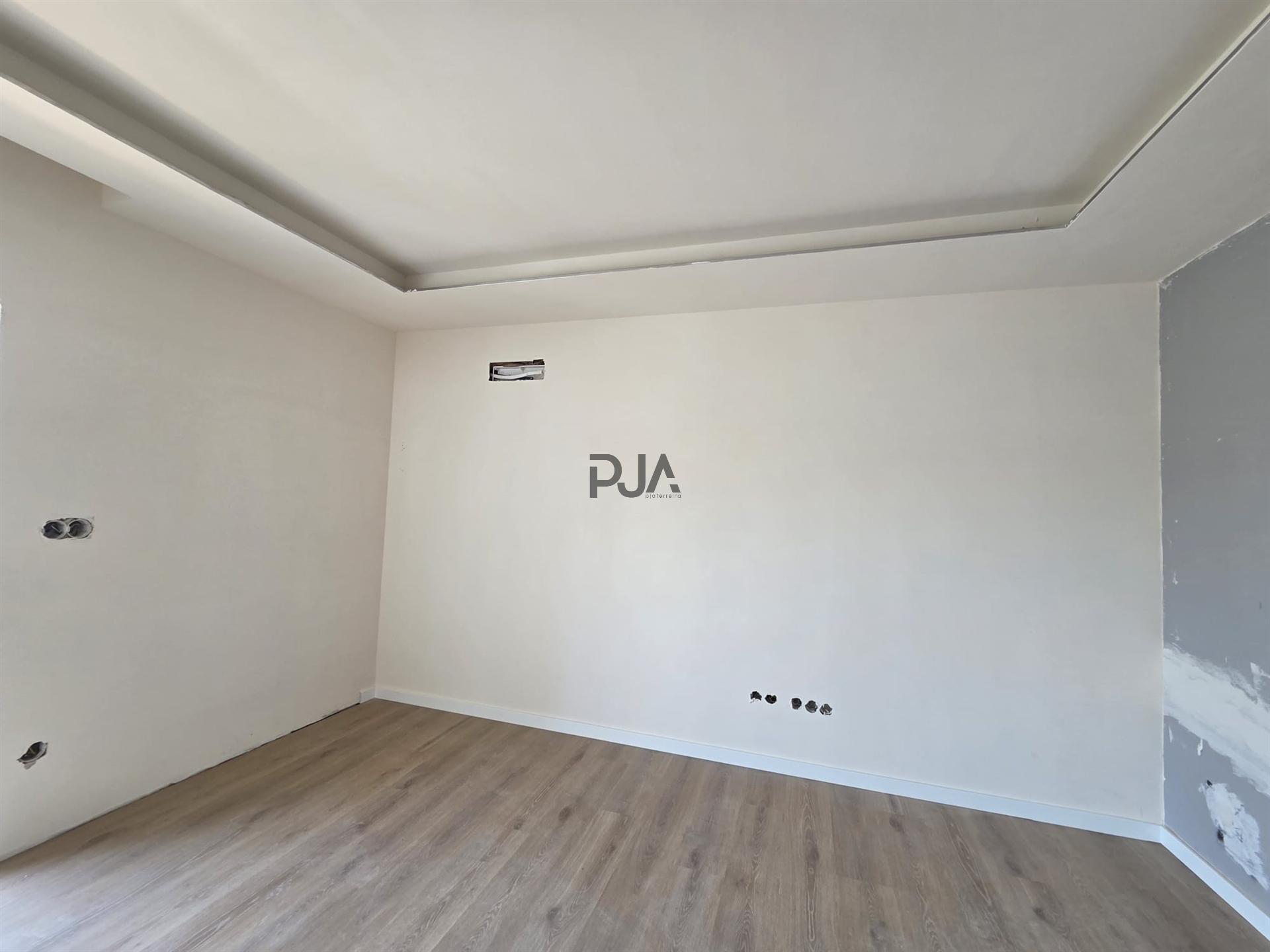 Apartamento T4 em Viso, Viseu