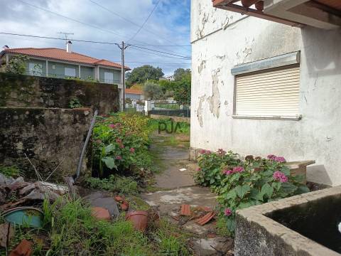 Moradia T3 em Treixedo, Santa Comba Dão