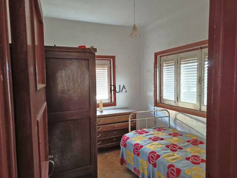 Moradia T3 em Treixedo, Santa Comba Dão