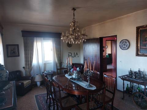 Moradia Isolada T3 em Matela, Penalva do Castelo