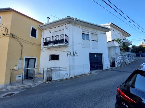 Moradia T2+2 em Abraveses, Viseu