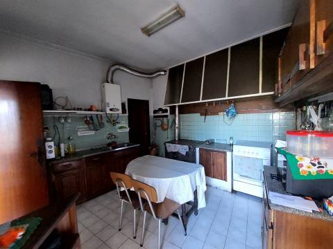 Moradia T2+2 em Abraveses, Viseu