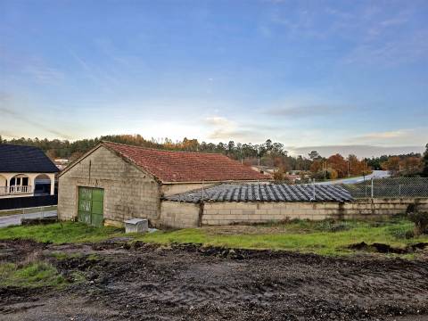 Espaço com Potencial de Reconversão em Nogueira de Cima, Viseu