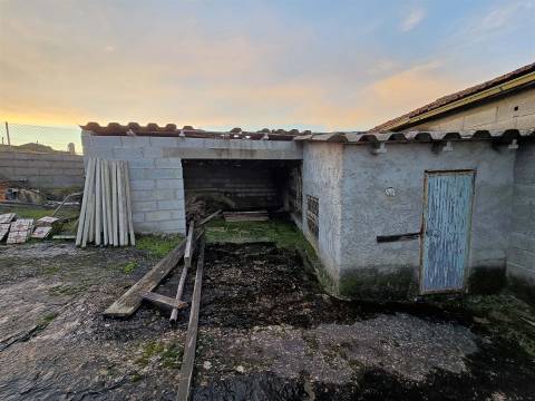 Espaço com Potencial de Reconversão em Nogueira de Cima, Viseu