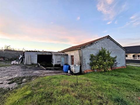 Espaço com Potencial de Reconversão em Nogueira de Cima, Viseu