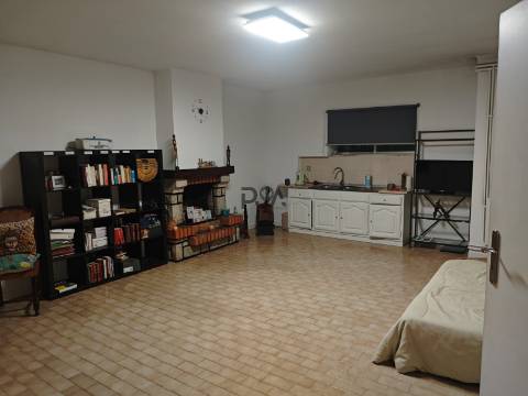 Moradia T5 em Ferreirós do Dão, Tondela