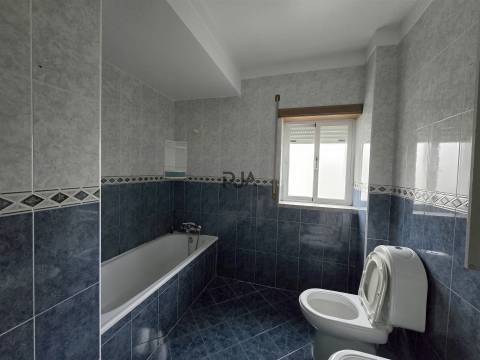 Apartamento T4 Venda em Guarda,Guarda