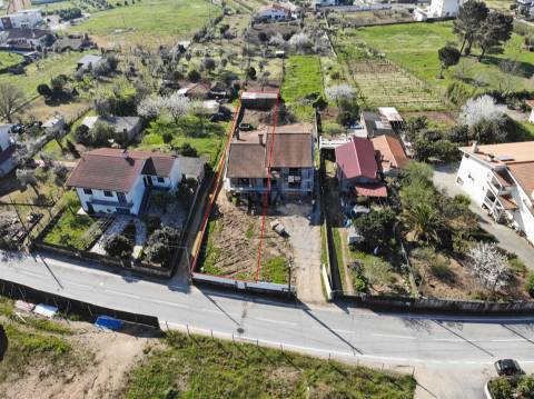 Moradia T4 em S. João de Lourosa, Viseu