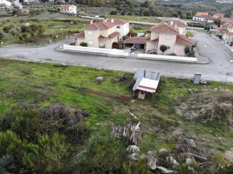 Lote de Terreno para Construção em Nespereira, Gouveia