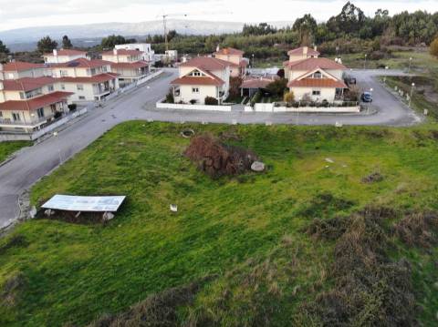 Lote de Terreno para Construção em Nespereira, Gouveia
