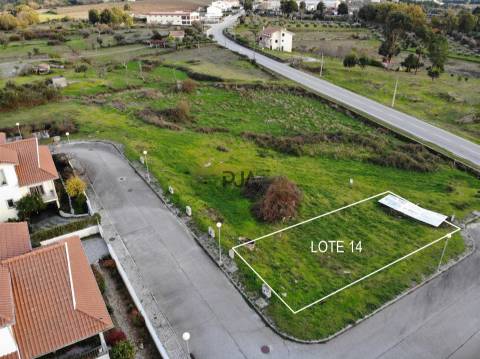 Lote de Terreno para Construção em Nespereira, Gouveia