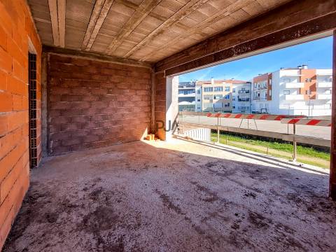 Moradia Geminada T3 em Fragosela, Viseu