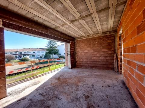 Moradia Geminada T3 em Fragosela, Viseu