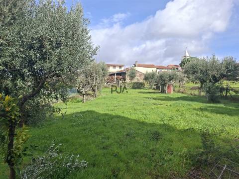 Moradia T5 em Sezures, Penalva do Castelo