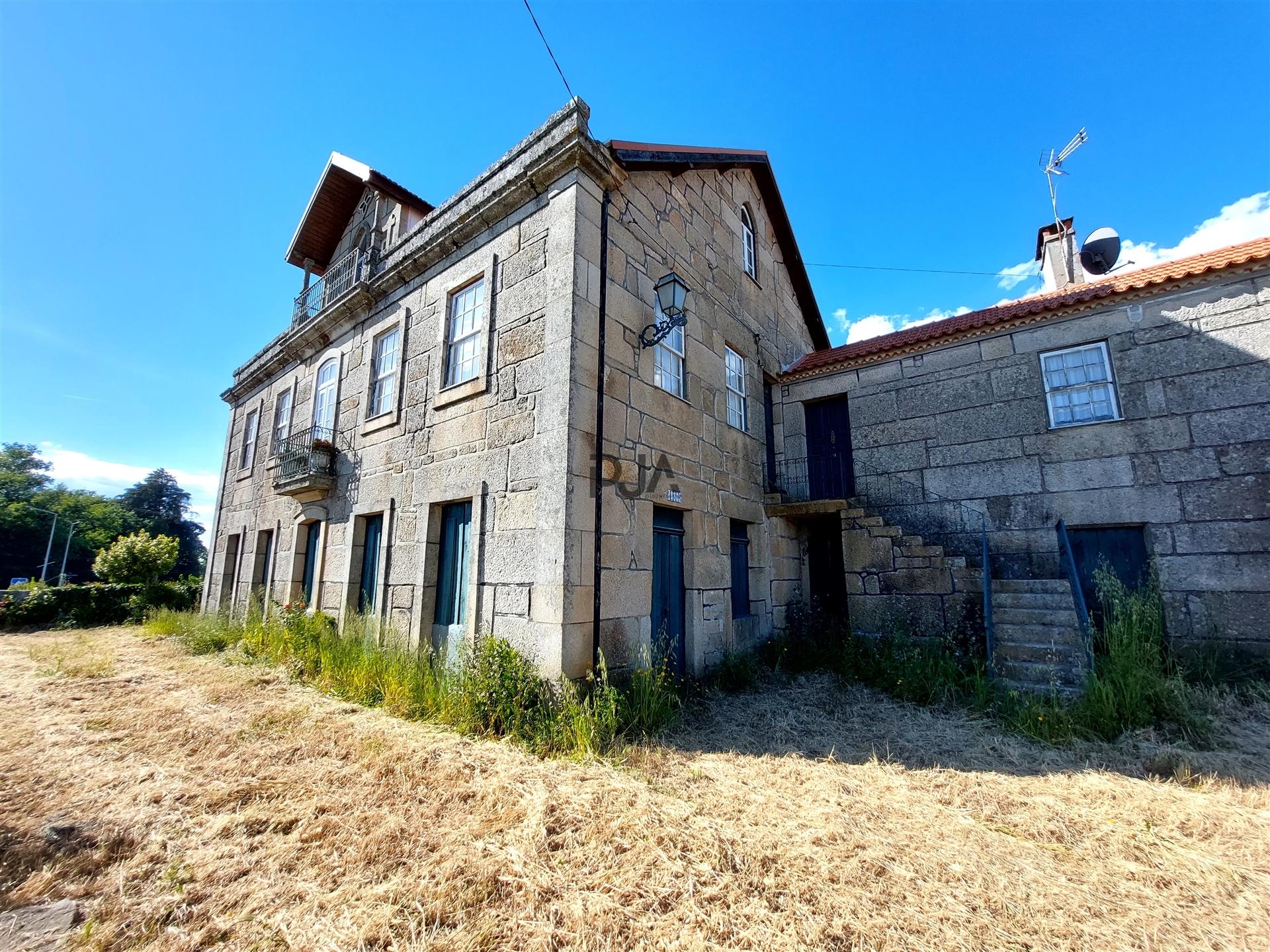 Moradia Senhorial em Penalva do Castelo