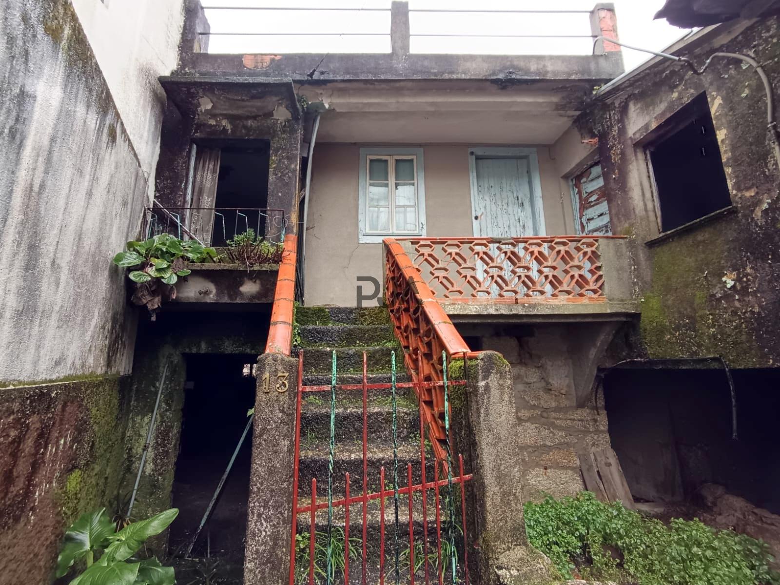 Moradia para Recuperar em Treixedo
