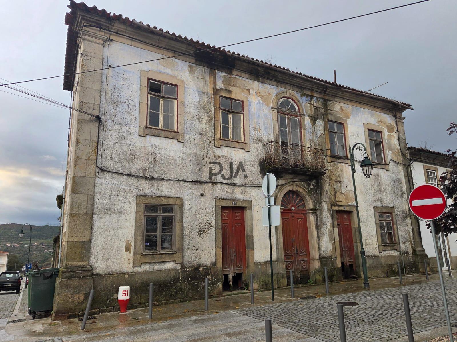 Edifício para Recuperar no Centro de Penalva do Castelo