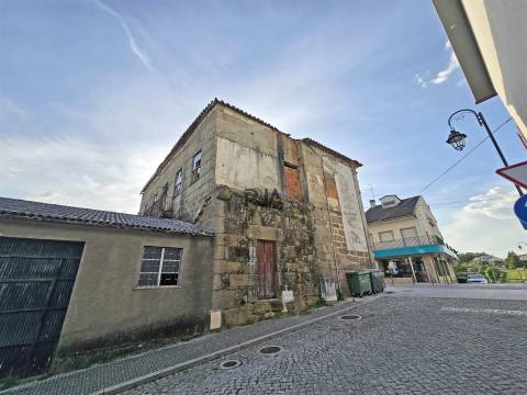 Edifício para Recuperar no Centro de Penalva do Castelo