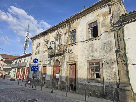 Edifício para Recuperar no Centro de Penalva do Castelo