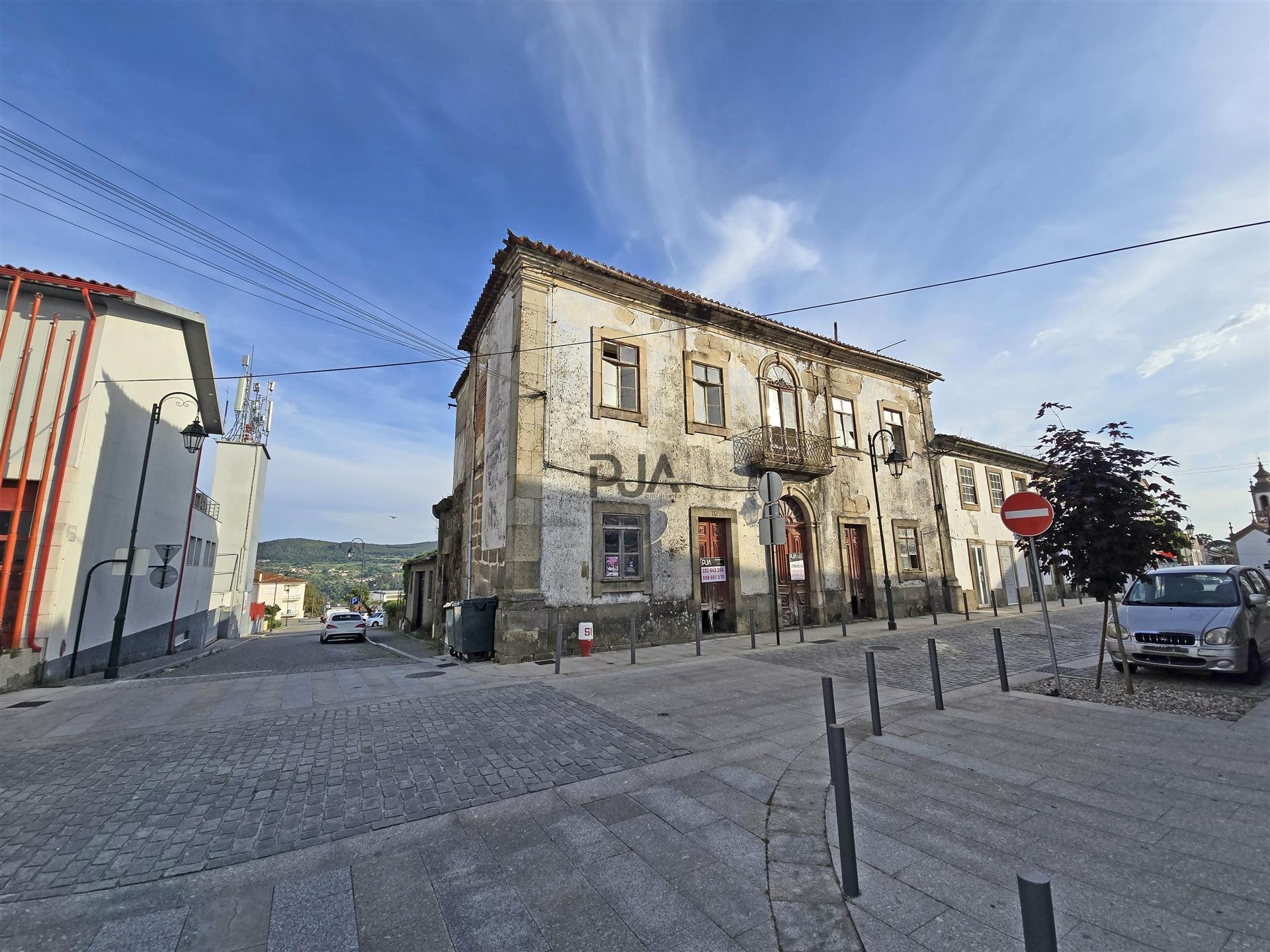 Edifício para Recuperar no Centro de Penalva do Castelo
