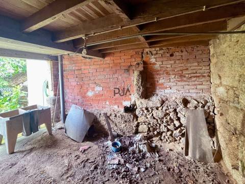 Moradia para recuperar em Rojão Grande, Santa Comba Dão