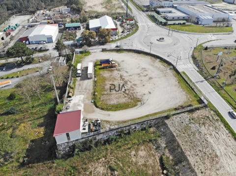 Terreno  para vender em Nelas