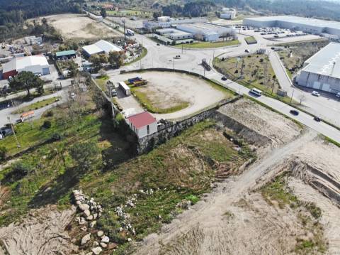 Terreno para arrendar em Nelas