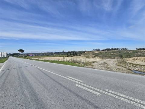 Terreno para vender em Nelas