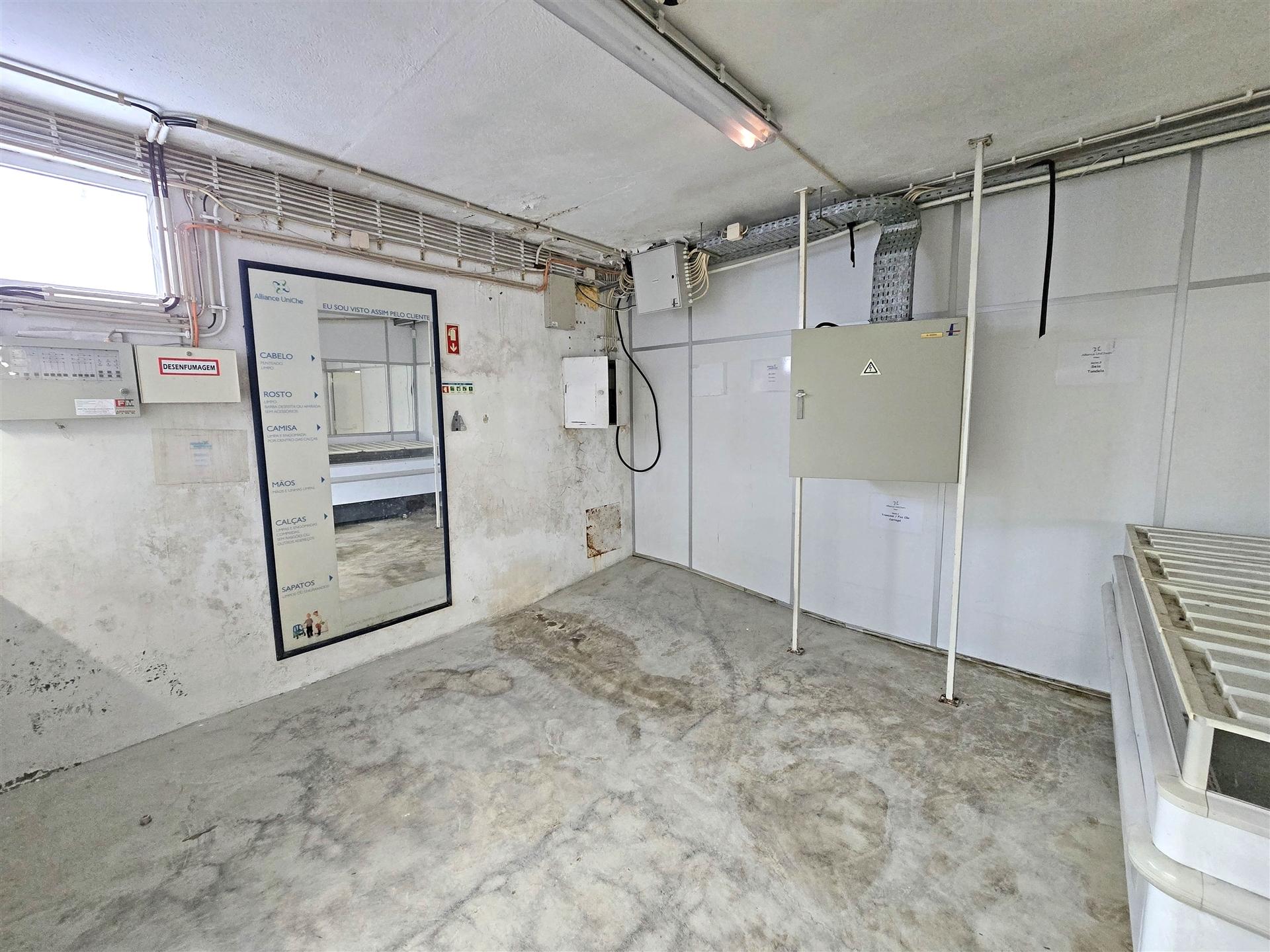 Armazém para arrendar em Viseu