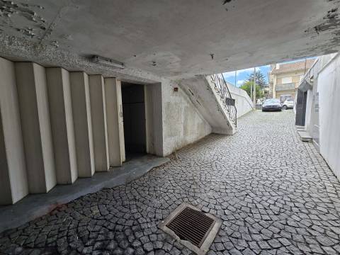 Armazém para arrendar em Viseu