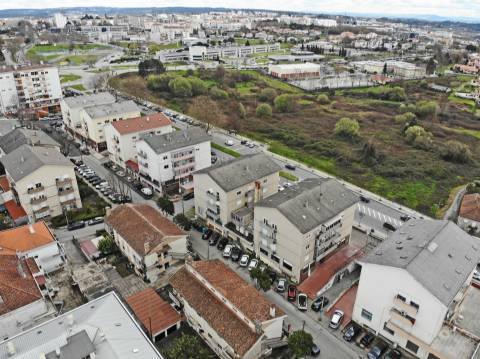 Armazém para arrendar em Viseu