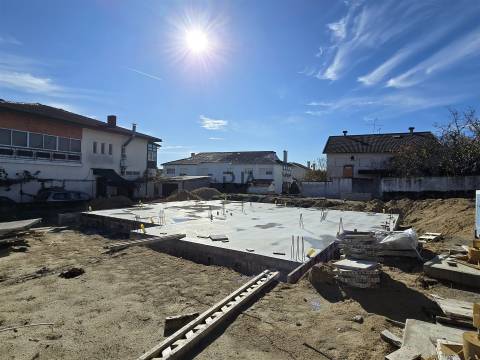 Moradia T3 em Povoa de Abravese , Viseu