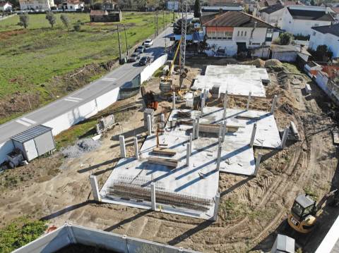 Moradia T3 em Povoa de Abravese , Viseu