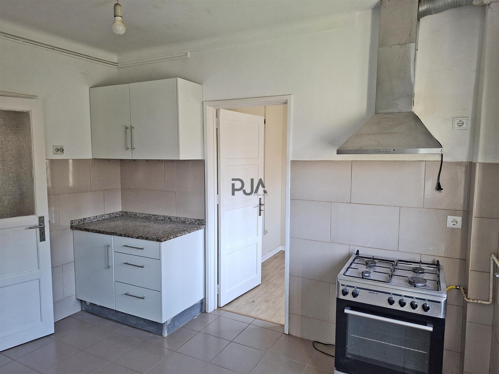 Apartamento T3 para arrendar em Viseu